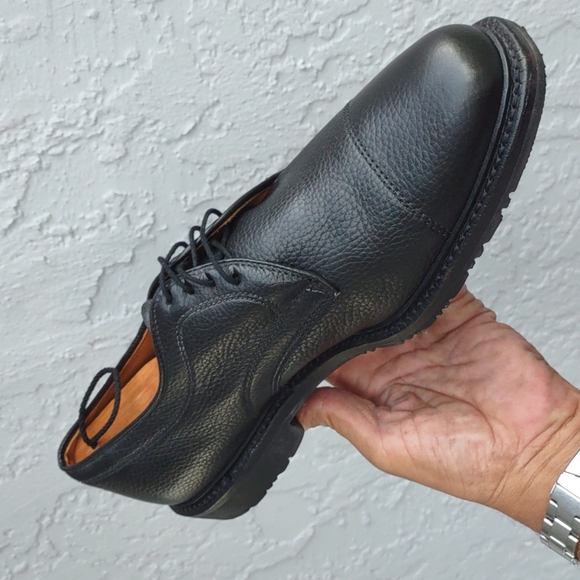 Allen Edmonds Black Leather Oxfords main image 5